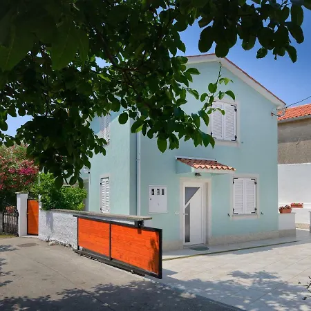House Premate *
